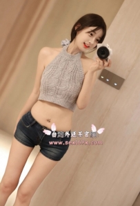 晨希：167cm.C罩杯.47kg.21歲