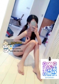 子怡：152.B.42kg.19歲