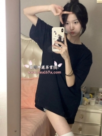 嚕嚕：158.B-C.43kg.19歲