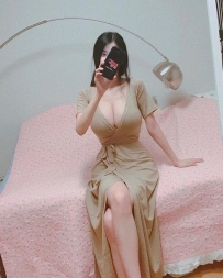 雖然才25歲，還沒有結婚但是她的身材非常豐滿