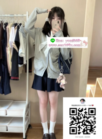 歆瑶：157.C.44kg.18歲