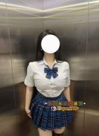 夜校生 小隻大奶